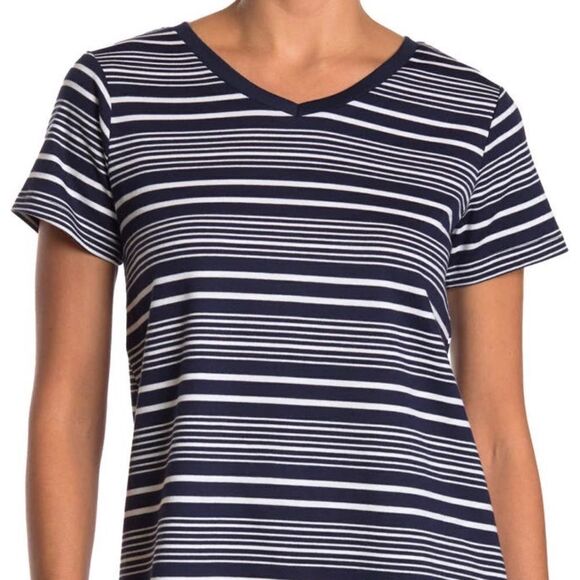 ISAAC Mizrahi New York short sleeve v-neck pullover tee black and white - Picture 1 of 8